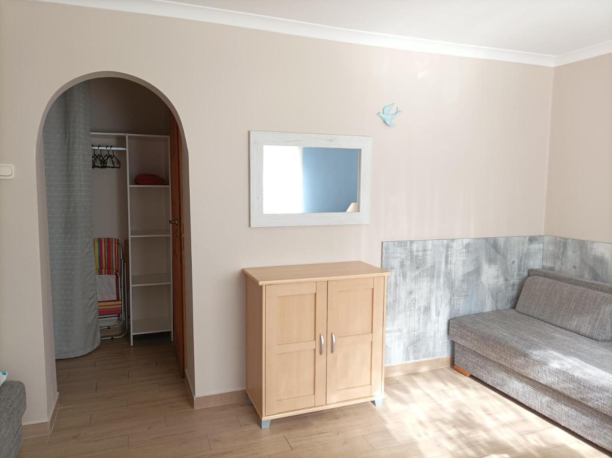 Pod Jaskolka Apartment Ustka Luaran gambar