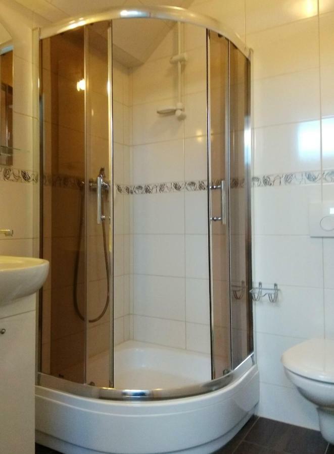 Pod Jaskolka Apartment Ustka Luaran gambar